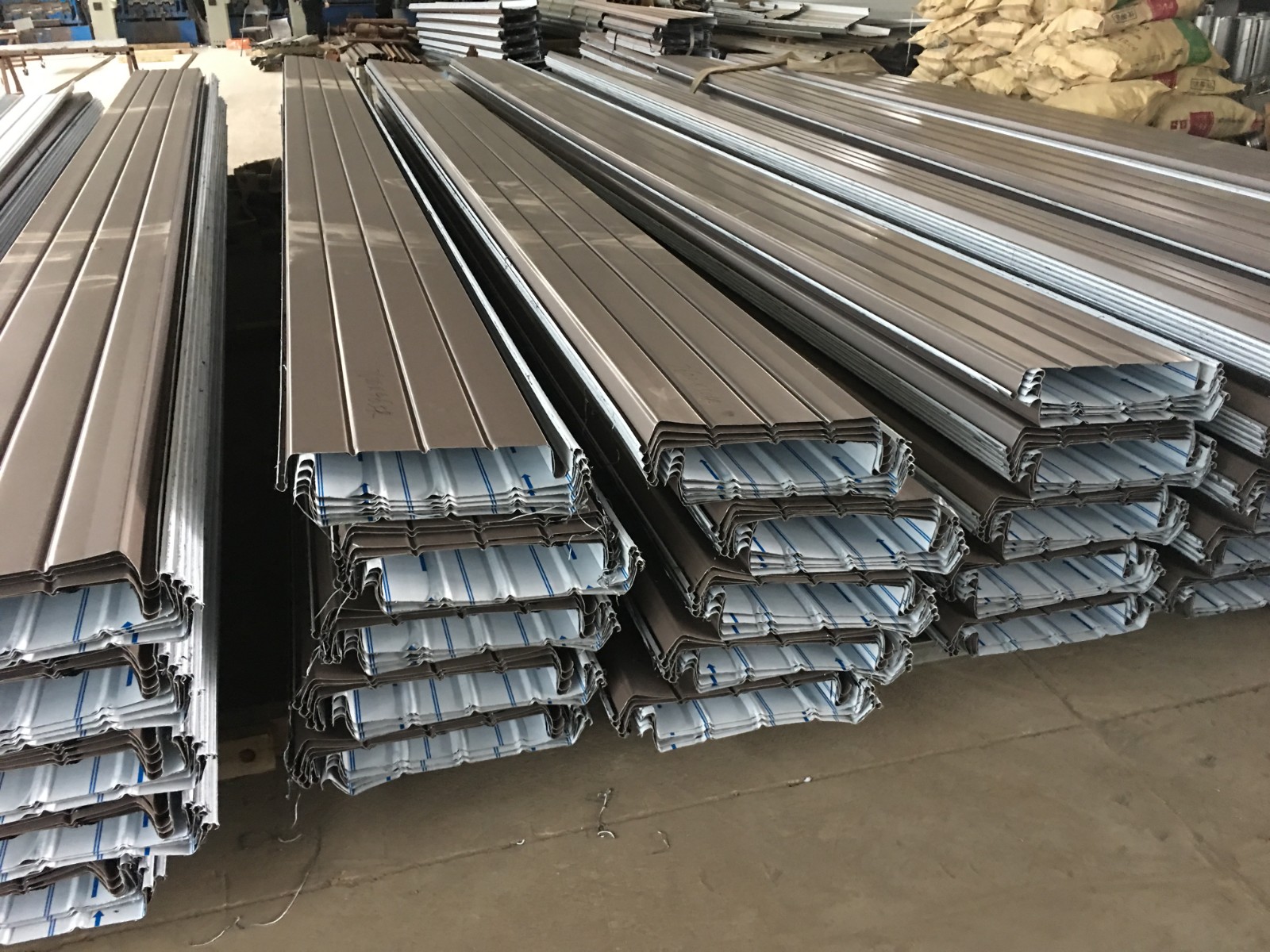 揚(yáng)州鋼筋桁架樓承板_鋁鎂錳屋面板